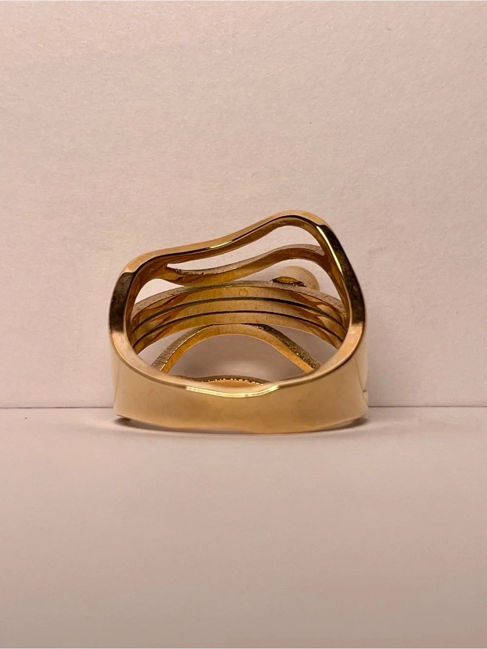 Rose Gold Wave Crystal Ring - Picture 4 of 6